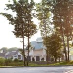 Village Candle Spiced Vanilla Apple, Large Glass Apothecary Jar Scented Candle, 21.25 oz, Ivory